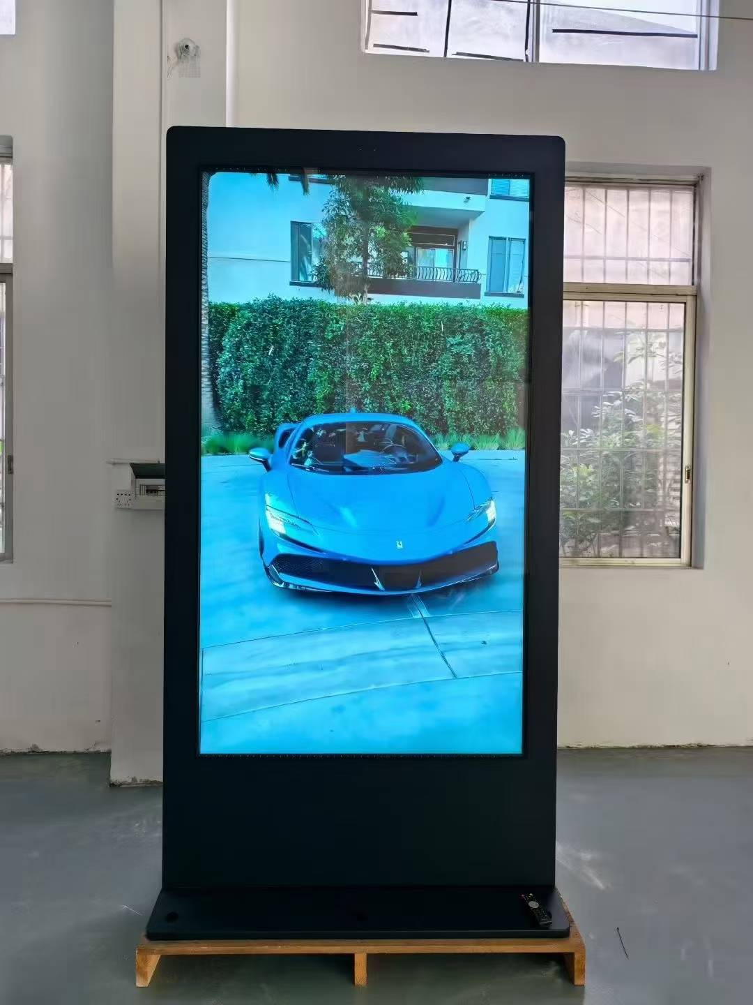 आउटडोर 66 86 इन्च फ्लोर खडा 2500nnes kiosk kk dightate संकेत